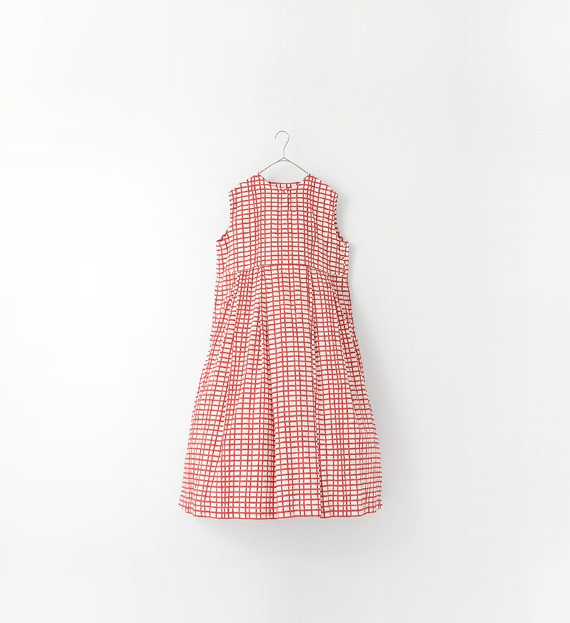 VC-2883A Sleeveless Dress
