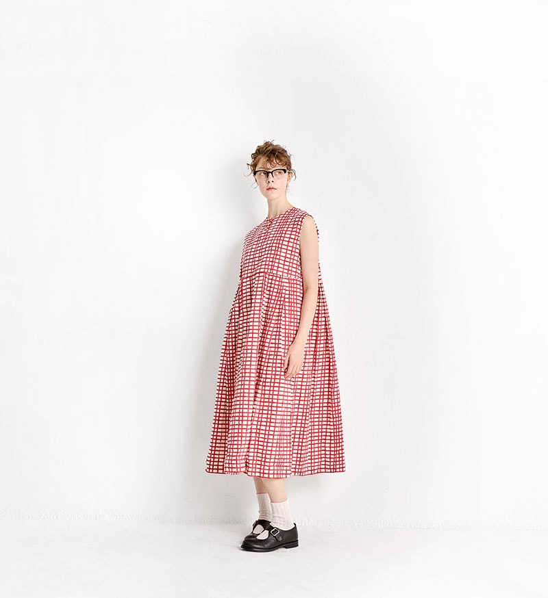 VC-2883A Sleeveless Dress