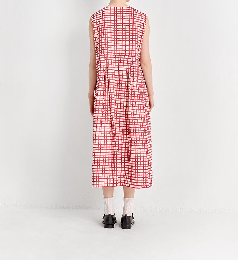 VC-2883A Sleeveless Dress